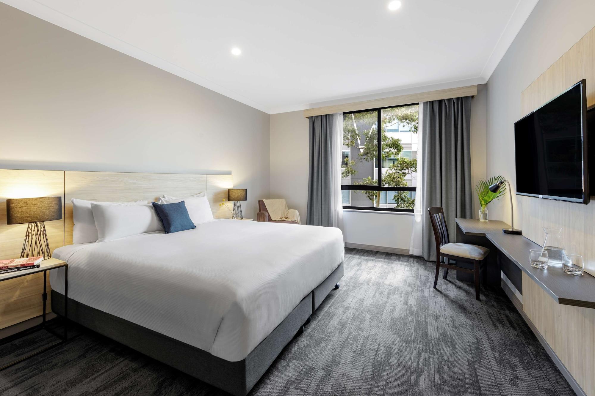 Oaks Sydney North Ryde Suites Exterior photo