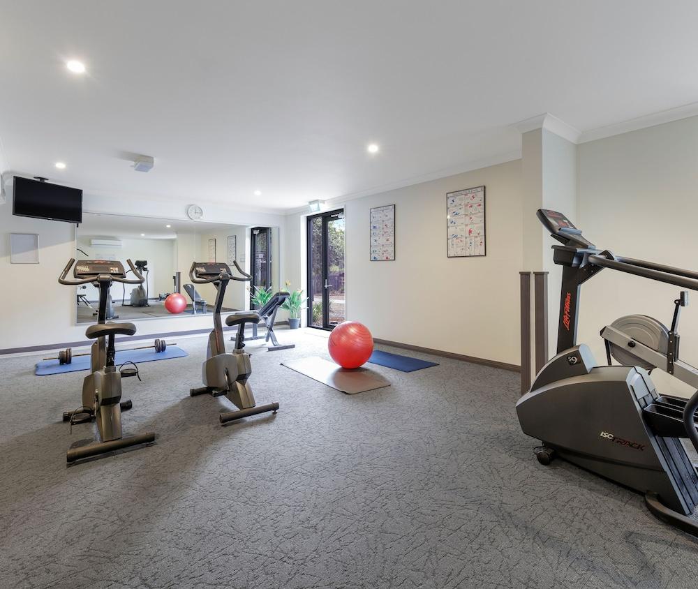 Oaks Sydney North Ryde Suites Exterior photo