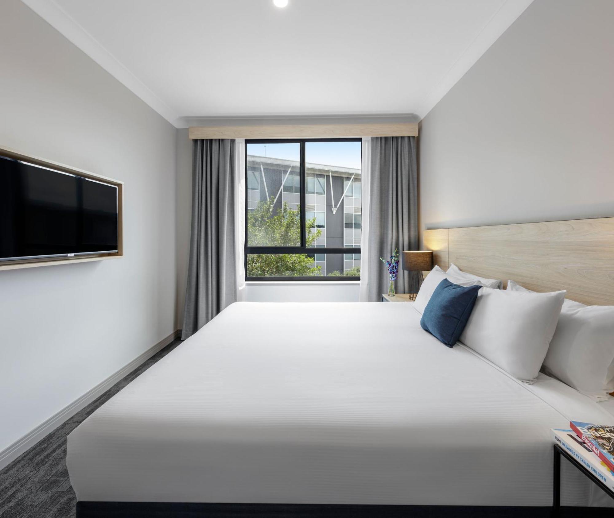 Oaks Sydney North Ryde Suites Exterior photo