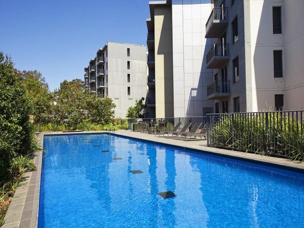 Oaks Sydney North Ryde Suites Exterior photo