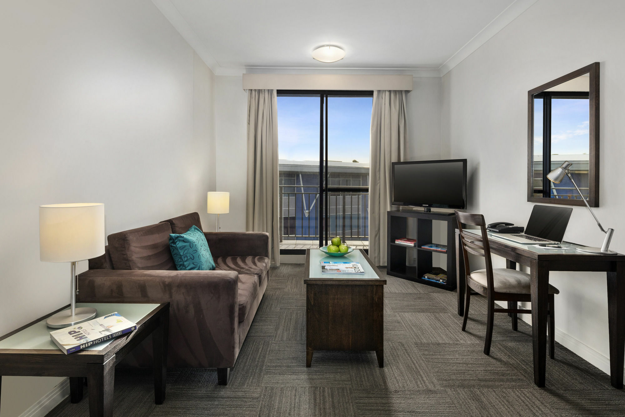 Oaks Sydney North Ryde Suites Exterior photo
