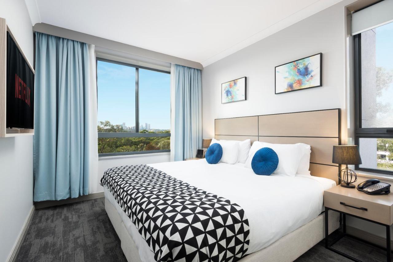 Oaks Sydney North Ryde Suites Exterior photo