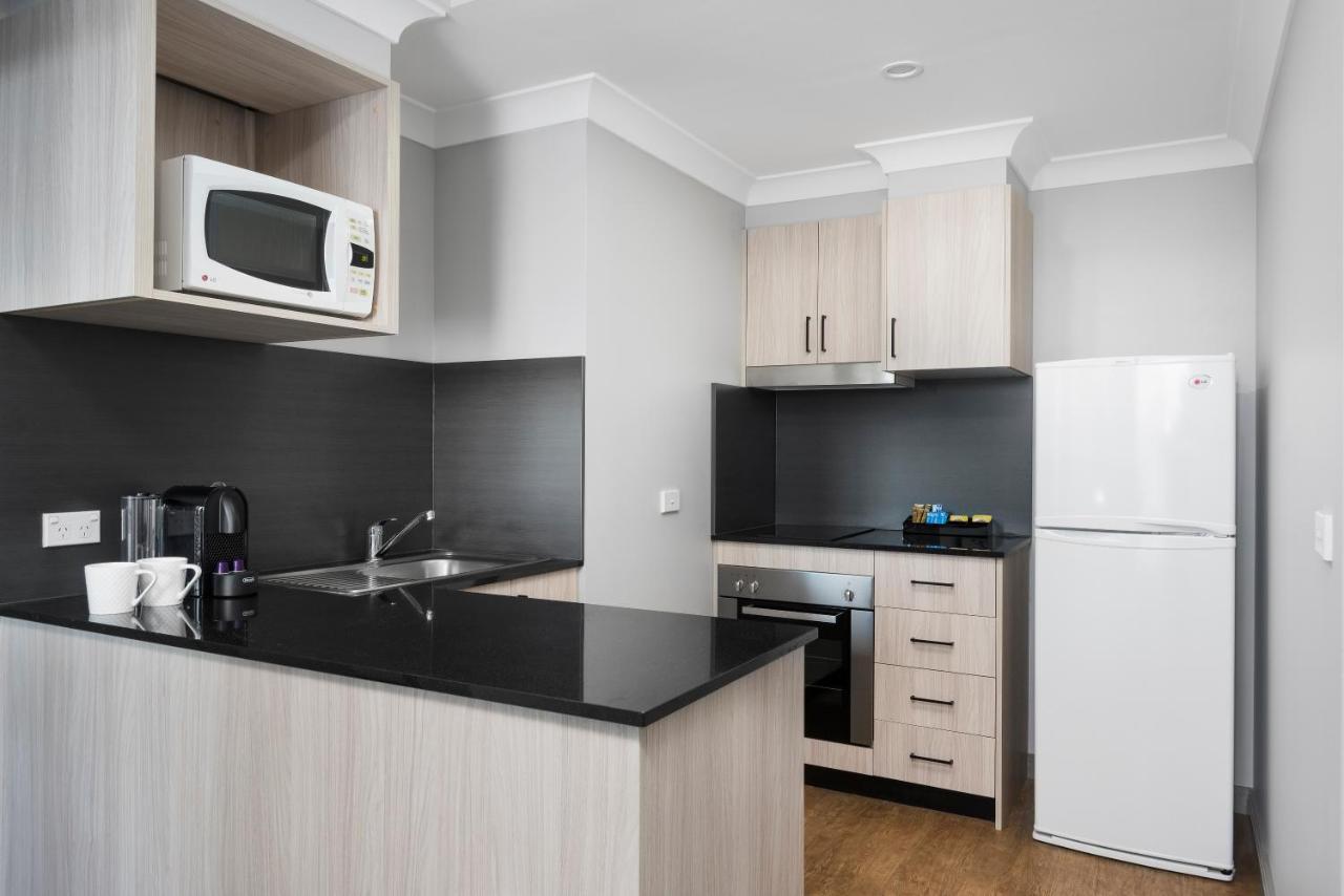 Oaks Sydney North Ryde Suites Exterior photo
