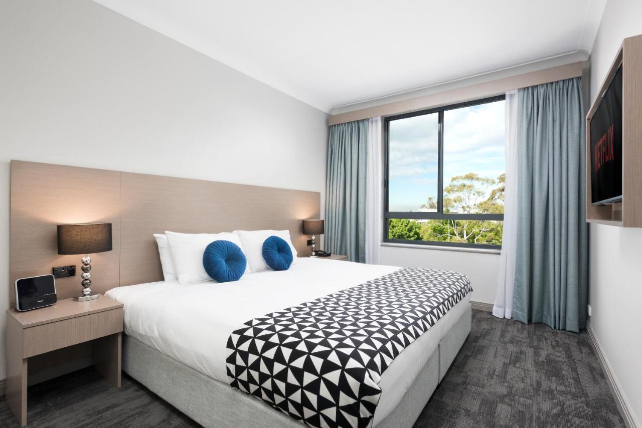 Oaks Sydney North Ryde Suites Exterior photo